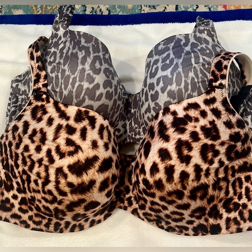 Lot of 2 Soma Stunning Support Balconette bras. Animal print. 38D